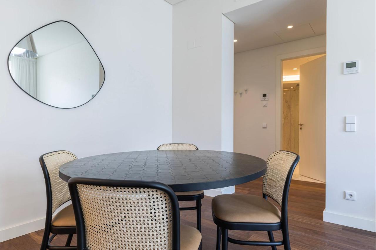 Deluxe In Center By Lovelystay Apartment Lisbon